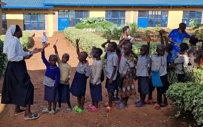 Uniforms for primary school